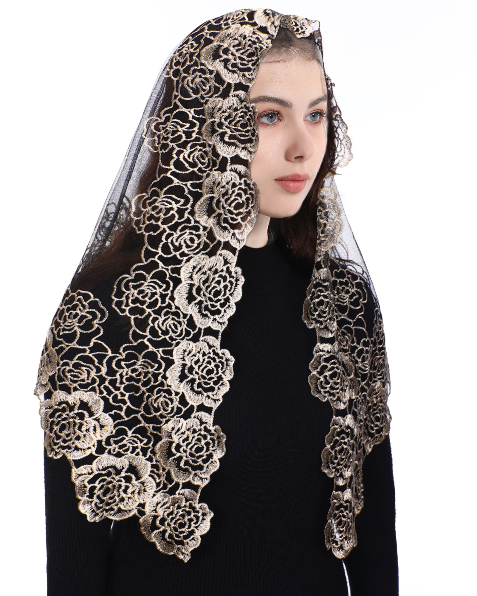 Cathedral Lace Veil Mantilla in Spanish Classic Style Lace 